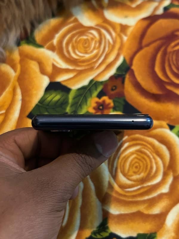 Sony Xperia 5 6/64 Official Pta Approved New Mobile Lush condition 1