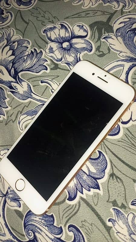 iphone 8 10 by 10 condition 256 gb 2