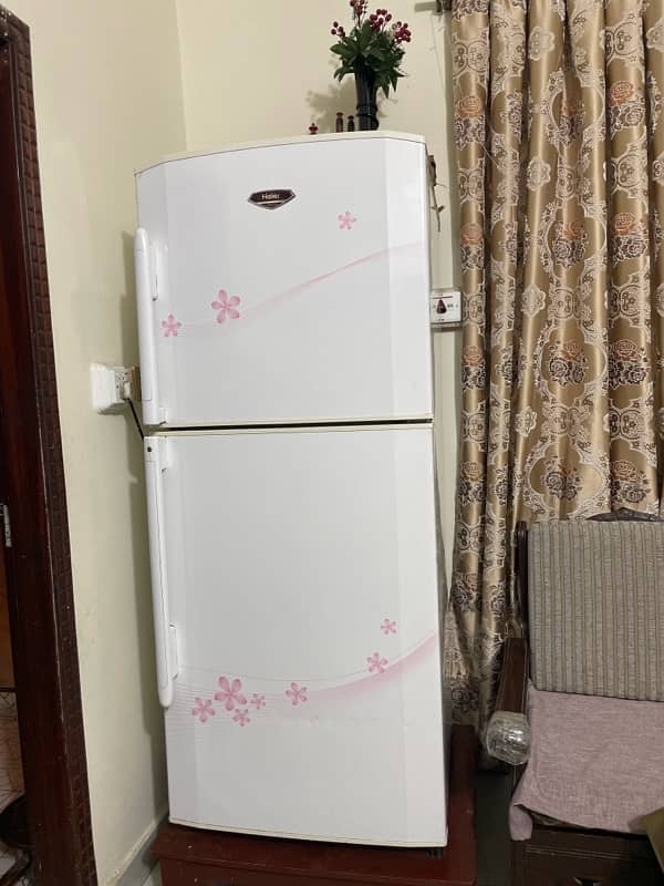 Haier large size fridge no repair all is well good condition 0