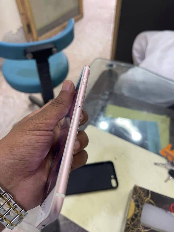 iphone 7 plus pta 1