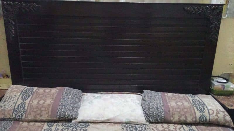 A Bed in new condition with 2 site tables and matris 1