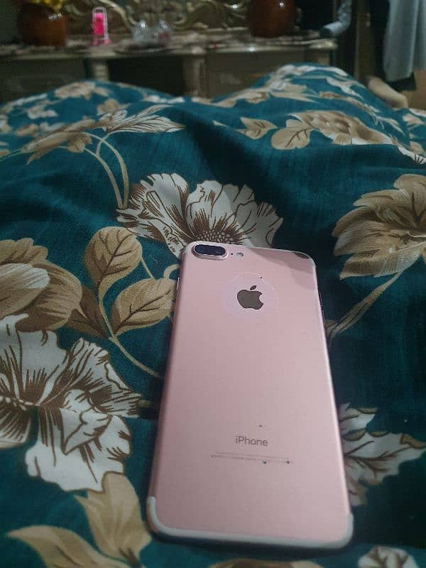 I phone 7 plus pta approved 0