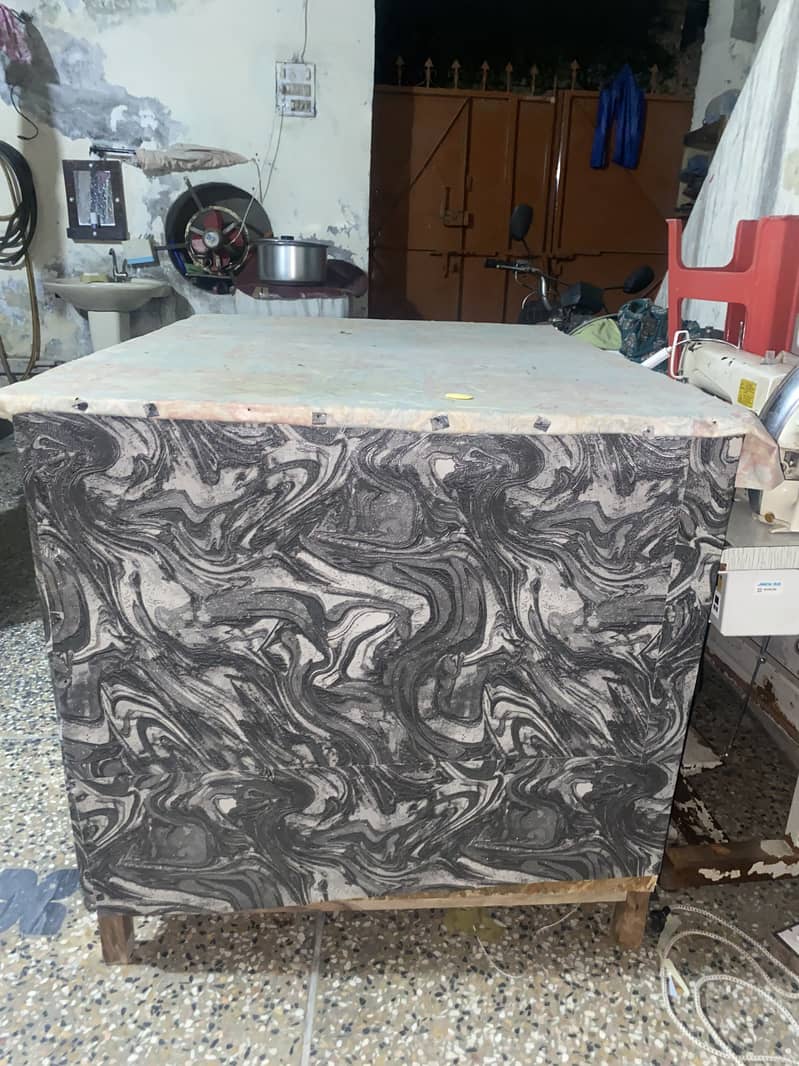 Cutting table new 4