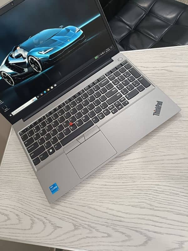 Lenovo Thinkpad E15 Gen 4 core i5 12th gen 10 cores 15.6 1080p ips Num 6