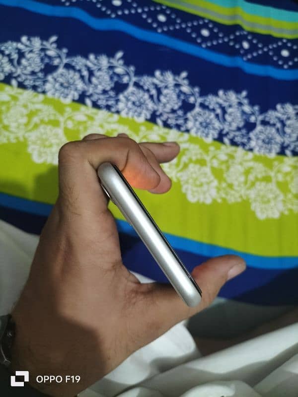 iphone 11 10by9 2