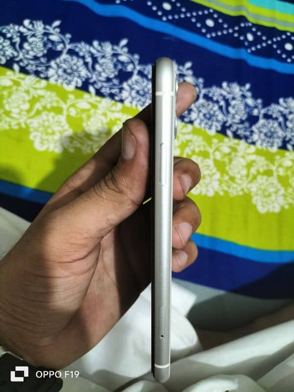 iphone 11 10by9 5