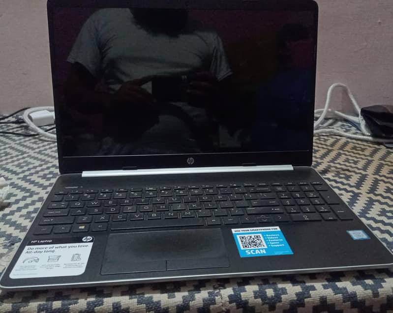 HP Notebook 15 dw0078nr Core i7 8th Gen – 16GB Ram 256GB SSD & 1TB HDD 3