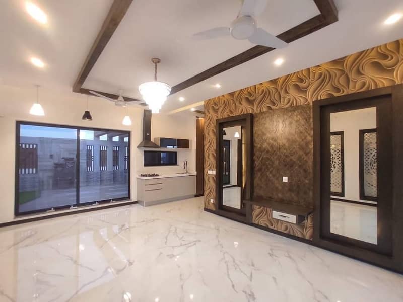Furnish office Gulshan Iqbal block 13B  2 furnish offices Rent Demand 1 lac 50000 40 people sitting Ac,all facilities 2 office available *Code(13450)* 10