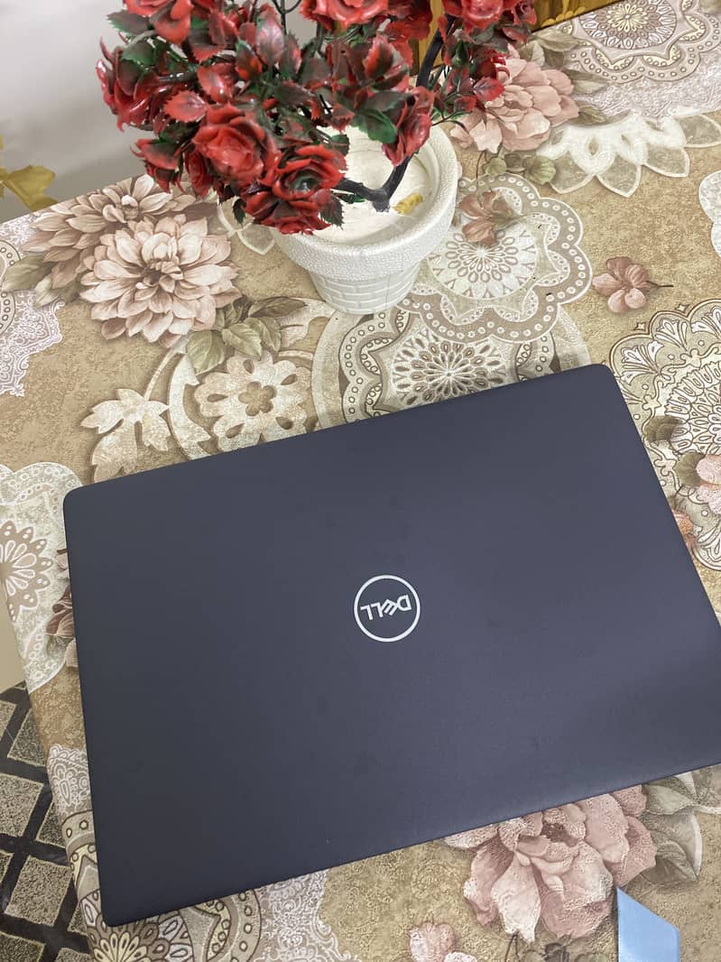 Dell latitude 3410 G10 i5 0