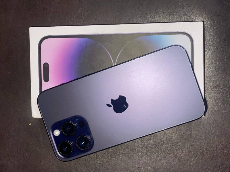 IPhone 14PRO MAX WITH BOX WATER PACK 1