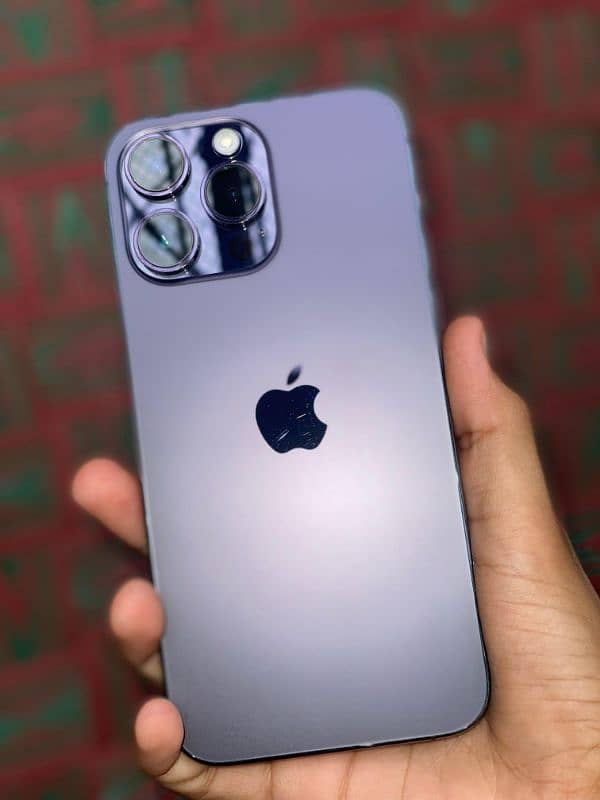 IPhone 14PRO MAX WITH BOX WATER PACK 6
