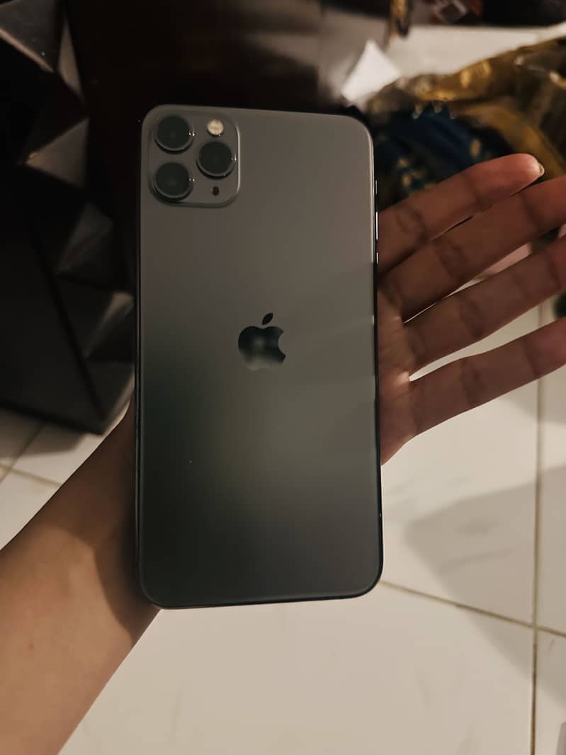 11 pro max USA mobile 2