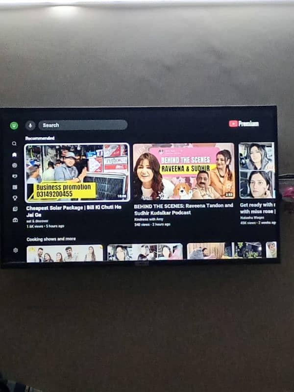 TCL android LED 0