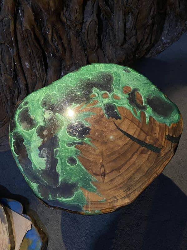 Handcrafted Resin Wooden Side Table – Unique Design 2