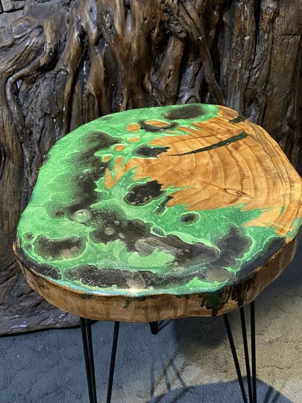 Handcrafted Resin Wooden Side Table – Unique Design 6