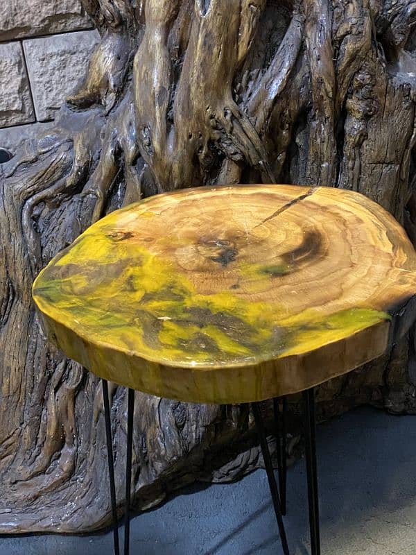 Handcrafted Resin Wooden Side Table – Unique Design 8
