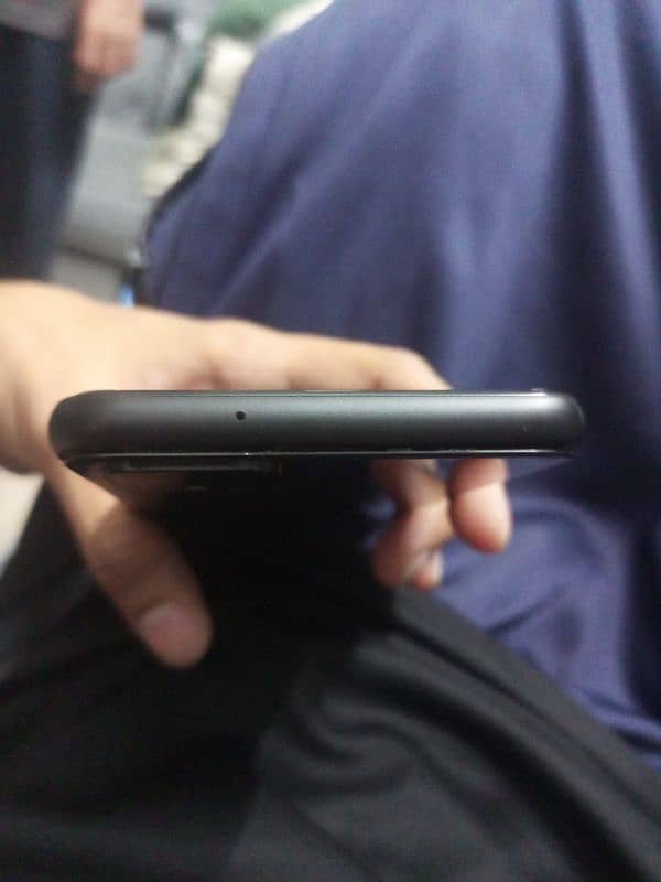 Pixel 4xl, 4-64 4