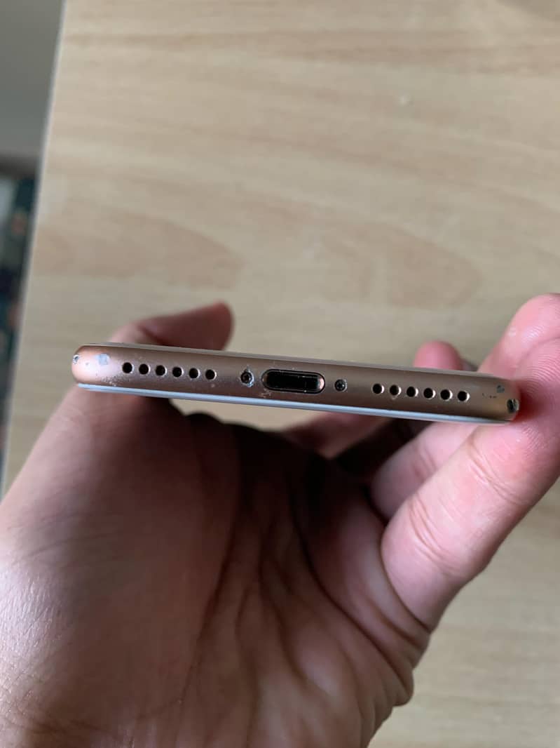 Apple iPhone 8 Non-PTA 5