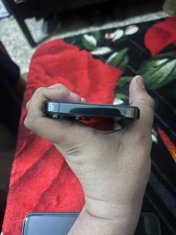 Iphone 13 Pro max 8