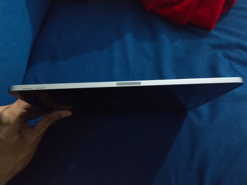 IPAD PRO 2022  M2 Chip 256gb 11inch Condition 10/10 Without box 3