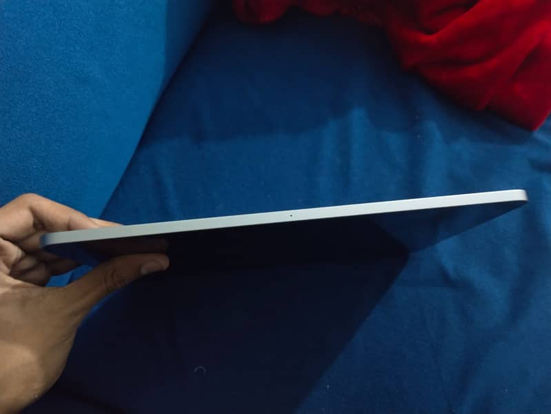 IPAD PRO 2022  M2 Chip 256gb 11inch Condition 10/10 Without box 4