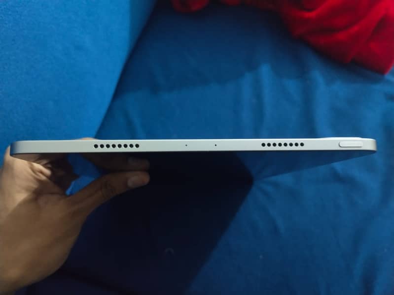 IPAD PRO 2022  M2 Chip 256gb 11inch Condition 10/10 Without box 5