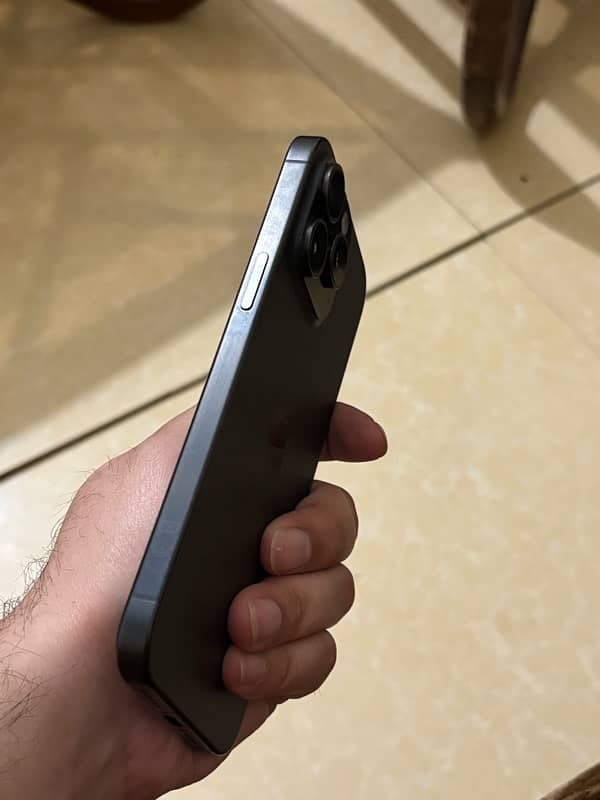 iPhone 15 pro max 512gb Non PTA for sale. 4