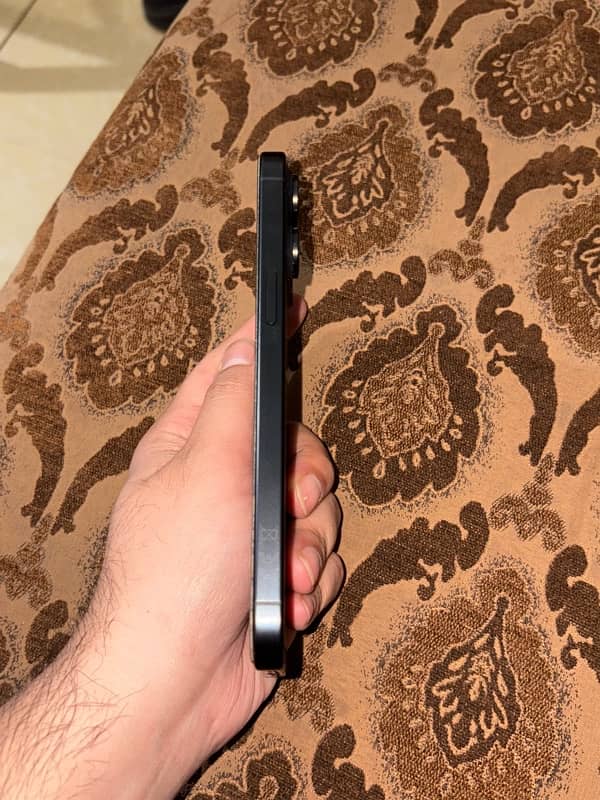 iPhone 15 pro max 512gb Non PTA for sale. 5