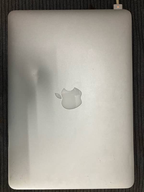 MacBook pro 2015 13 inch display 03276446114 whatsaap num 0