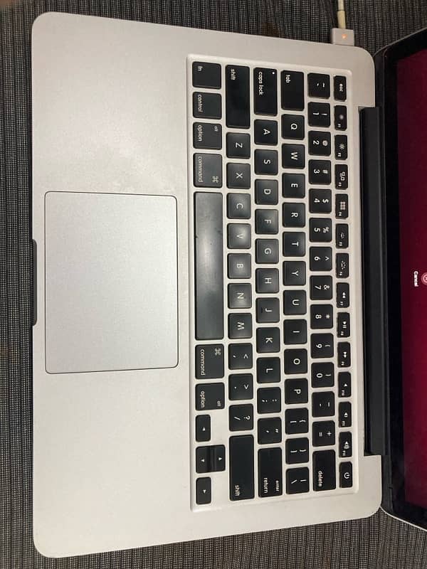 MacBook pro 2015 13 inch display 03276446114 whatsaap num 3