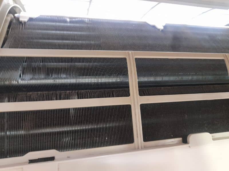 Dawlance split AC 5