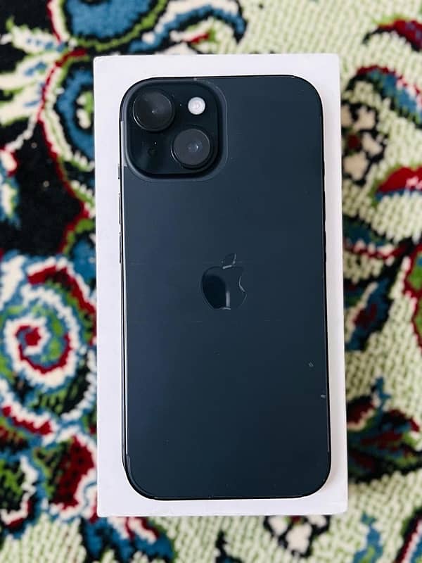 Iphone 15 new with box 10/10 100 health waterproof 0