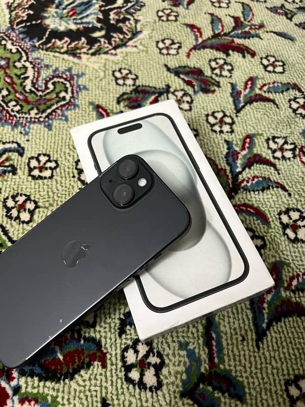 Iphone 15 new with box 10/10 100 health waterproof 1