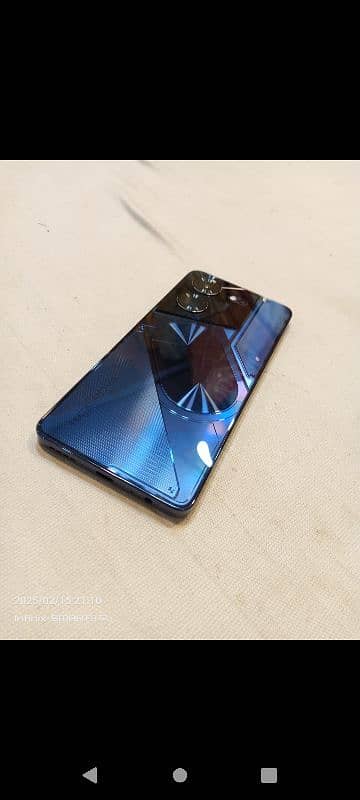 Tecno pova 5 pro 8 manth +warenty available ARGANT sell 5