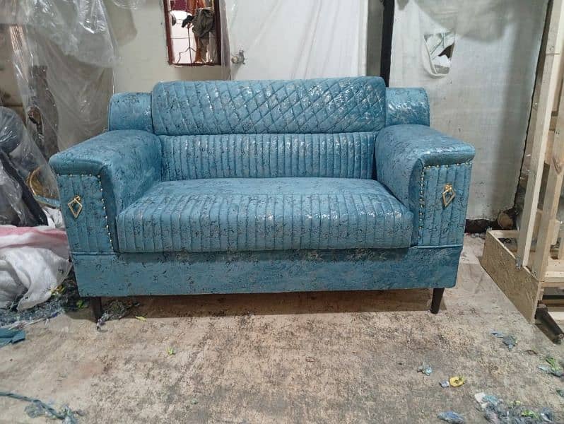 CUT ARAM WALA SOFA color available han sare 4
