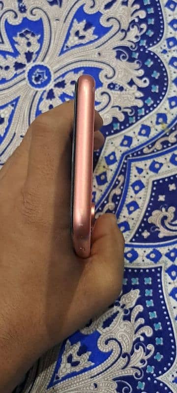 Iphone xr factory unlock non pta 3