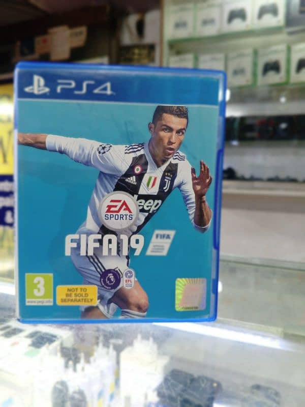 PS4 CDS Avaiable whatsapp 03084017127 6