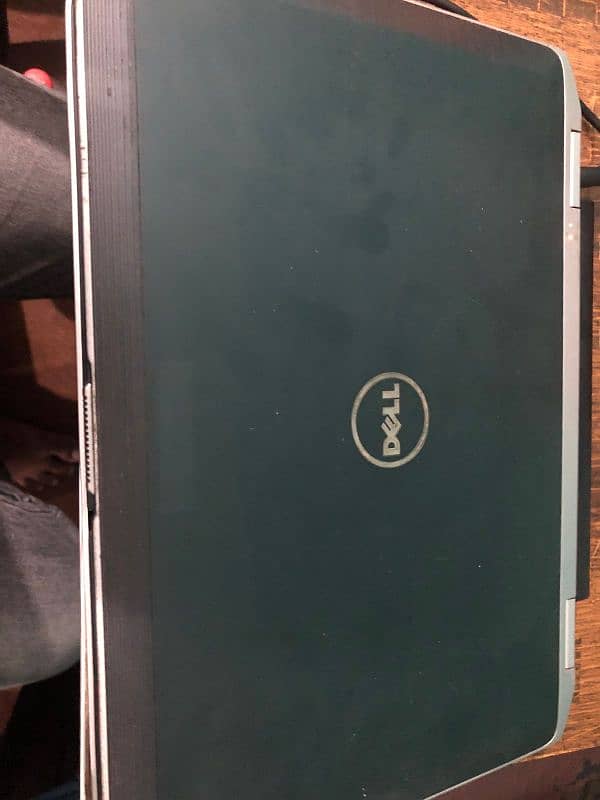 Dell Latitude E6420 1