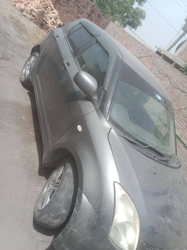 Suzuki Swift 2011 0