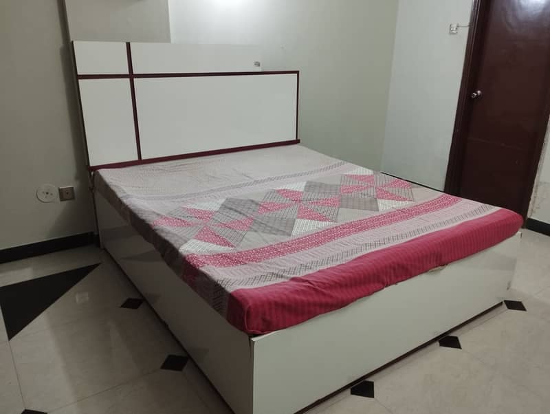 Double Bed 4
