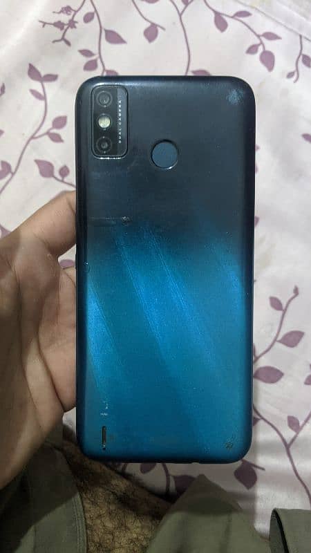 Tecno spark 6 go 1