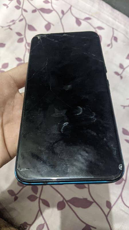 Tecno spark 6 go 6