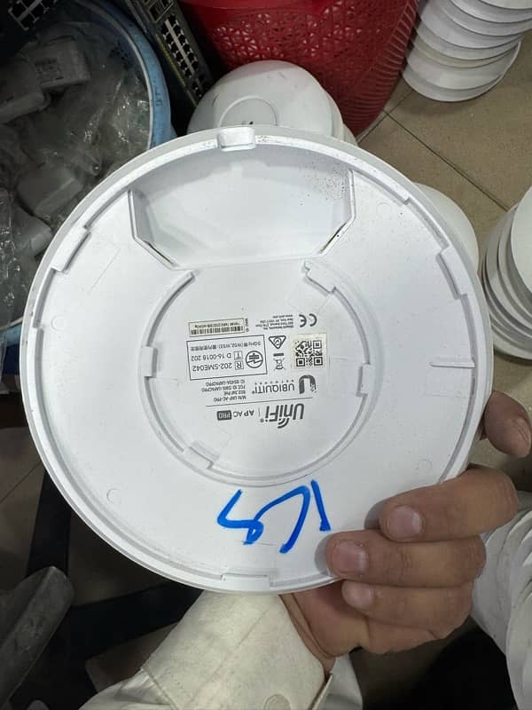 Unifi UAP AC Pro Access Point 2
