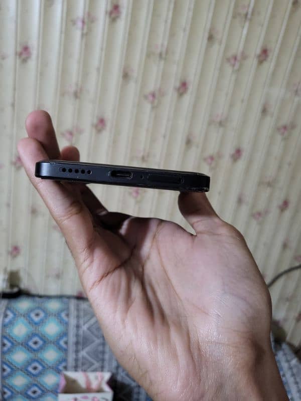 Redmi Turbo 3 / Poco f6 Snapdragon 8s gen 3 non PTA 5