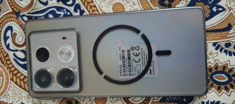 infinix note 40 256 GB in warranty 3