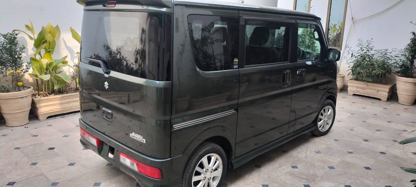 Suzuki Every Wagon PZ turbo army color 2