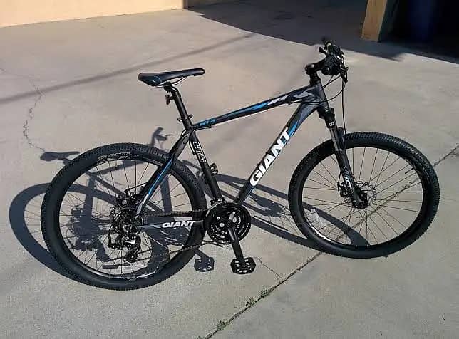 Imported Giant ATX 27.5 In Brilliant Condition 0