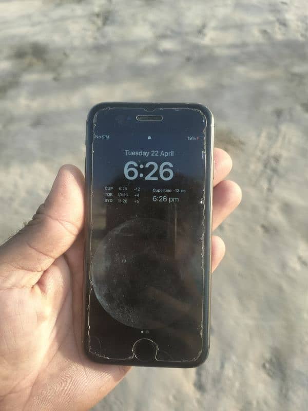 Iphone 8 For sale lush condition 4