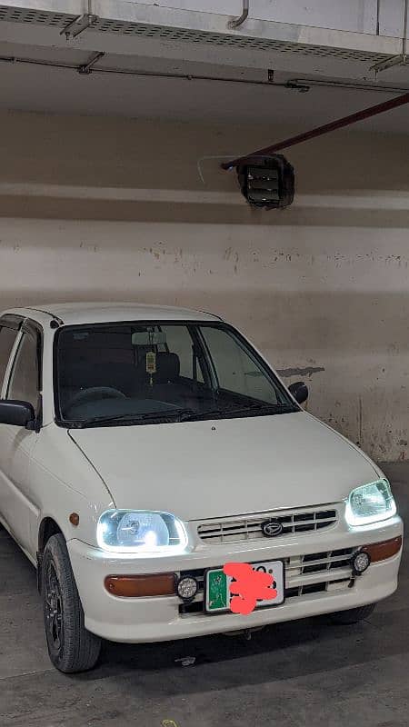 Daihatsu Cuore 2003 3