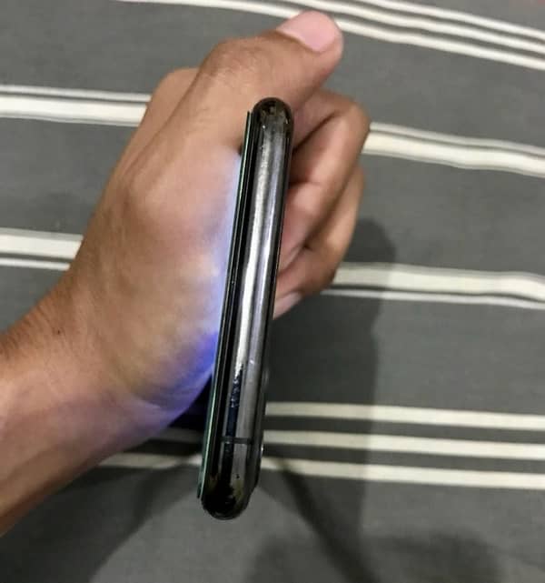 iPhone 11promax Non Pta with box 4